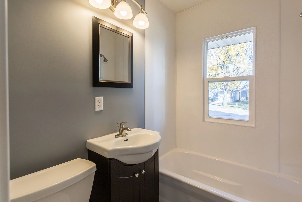 Real Estate and Portrait Photographyer